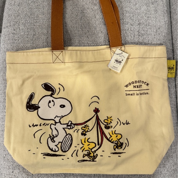 Peanuts | Bags | New Peanuts Snoopy And Woodstock Tote Bag Japan ...